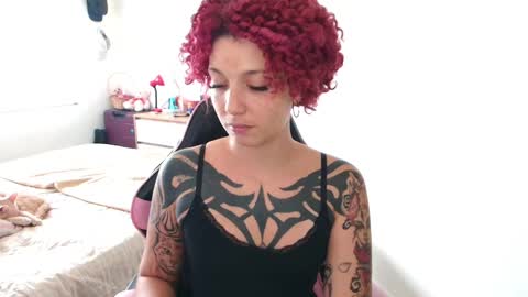 Snapshot of merida__freckles chatting on 04/24/26, 04:42 Miss Freckles online show from 04/24/26, 04:42