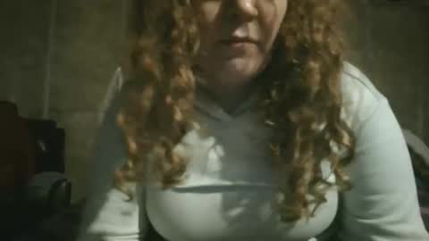 Snapshot of meridabloom chatting on 11/02/25, 10:50 meridabloom online show from 11/02/25, 10:50