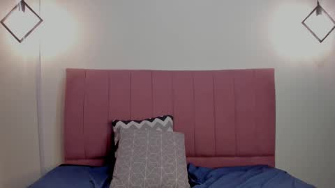 meridalane online show from 02/17/25, 12:16