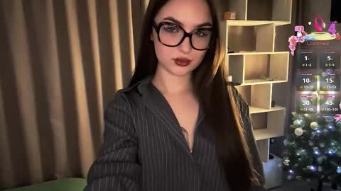 Snapshot of meridethvilca chatting on 02/20/26, 05:02 Rina online show from 02/20/26, 05:02