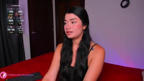 Snapshot of merlia_model chatting on 10/15/25, 01:39 instagram fernandatoloza01  online show from 10/15/25, 01:39