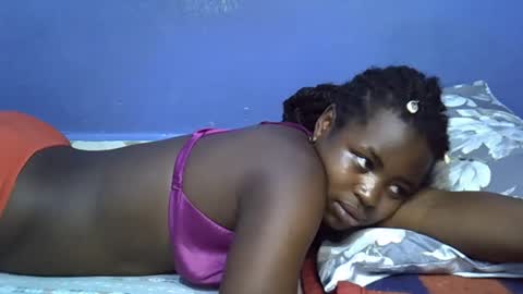 merlin_queen online show from 11/29/25, 06:55