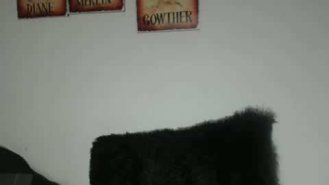 Snapshot of merlina_t chatting on 05/05/26, 09:56 merlina_t online show from 05/05/26, 09:56