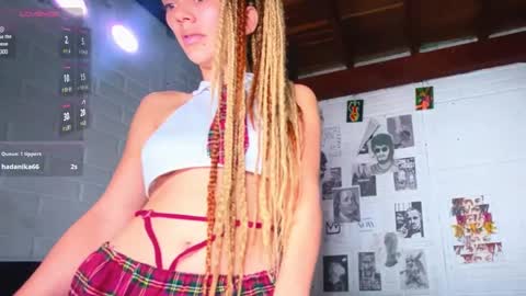 Snapshot of merlinabad chatting on 12/27/24, 06:20 AURORA online show from 12/27/24, 06:20