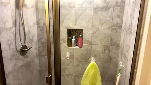 Snapshot of merlinharriss chatting on 02/21/25, 01:44 Merlinz Magic online show from 02/21/25, 01:44