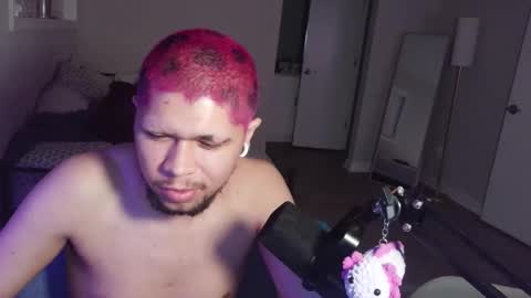 Snapshot of merlinharriss chatting on 02/16/26, 12:51 Merlinz Magic online show from 02/16/26, 12:51