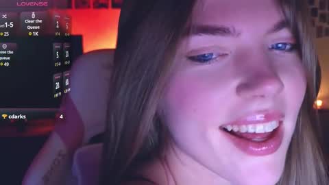 Snapshot of merry_dancers_ chatting on 01/14/25, 04:18 Susan online show from 01/14/25, 04:18