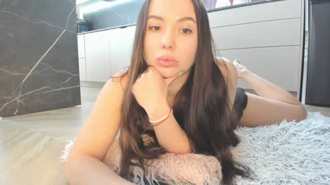 meryfoxxx online show from 04/13/26, 08:31