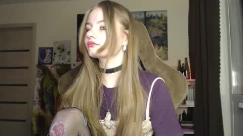 Snapshot of metacatharsis chatting on 02/19/26, 03:41 Eva online show from 02/19/26, 03:41