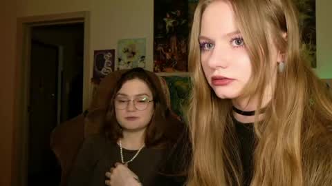 Snapshot of metacatharsis chatting on 03/28/26, 05:23 Eva online show from 03/28/26, 05:23