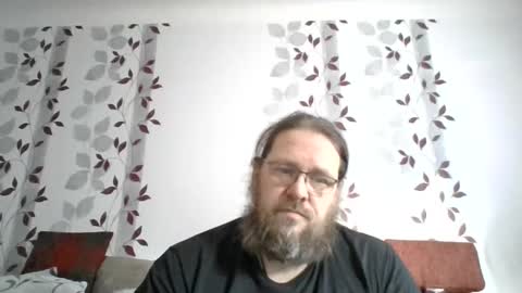 Snapshot of metallbuddy chatting on 12/29/24, 10:12 ask me online show from 12/29/24, 10:12