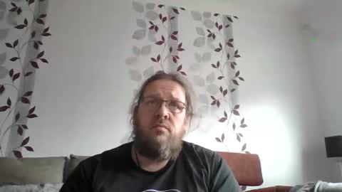 Snapshot of metallbuddy chatting on 01/19/25, 11:12 ask me online show from 01/19/25, 11:12