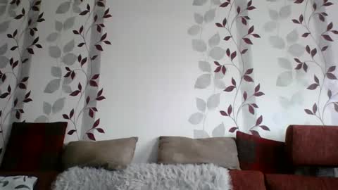 Snapshot of metallbuddy chatting on 02/11/25, 10:04 ask me online show from 02/11/25, 10:04