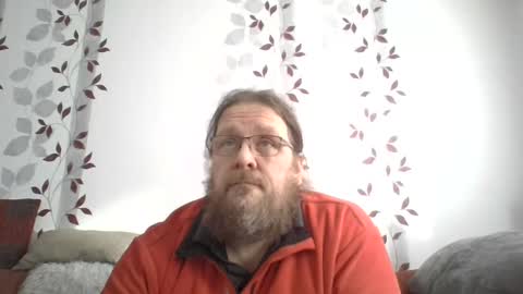 Snapshot of metallbuddy chatting on 02/19/25, 08:33 ask me online show from 02/19/25, 08:33