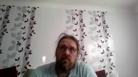Snapshot of metallbuddy chatting on 10/18/25, 08:04 ask me online show from 10/18/25, 08:04