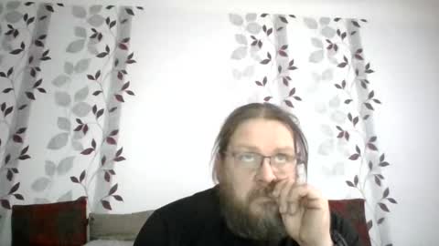 Snapshot of metallbuddy chatting on 12/21/25, 11:50 ask me online show from 12/21/25, 11:50