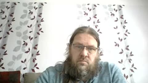 Snapshot of metallbuddy chatting on 02/04/26, 09:15 ask me online show from 02/04/26, 09:15