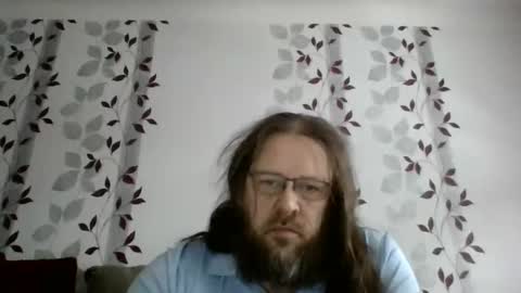 Snapshot of metallbuddy chatting on 02/06/26, 07:45 ask me online show from 02/06/26, 07:45