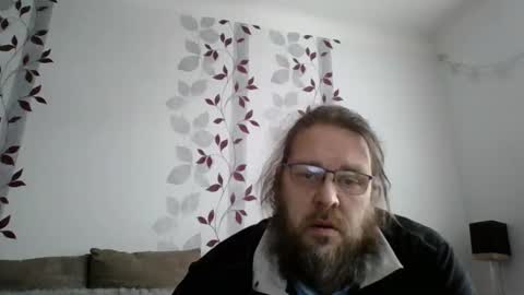 Snapshot of metallbuddy chatting on 02/18/26, 10:00 ask me online show from 02/18/26, 10:00