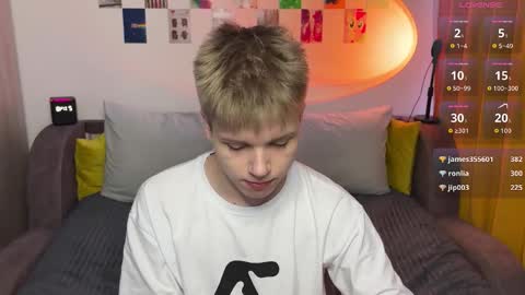 Snapshot of metratok chatting on 02/15/26, 06:48 Arthur online show from 02/15/26, 06:48