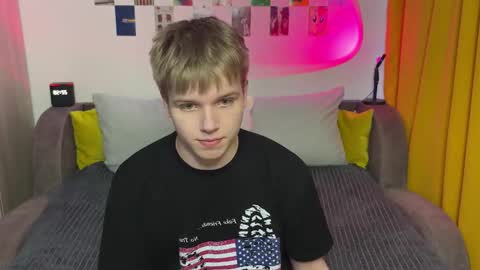 Snapshot of metratok chatting on 03/07/26, 07:55 Arthur online show from 03/07/26, 07:55