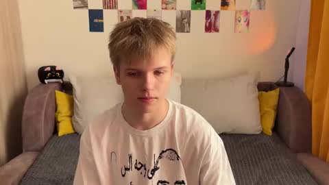 Snapshot of metratok chatting on 03/21/26, 02:31 Arthur online show from 03/21/26, 02:31