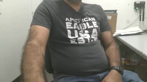 Snapshot of metter26 chatting on 05/31/26, 12:34 atx guy online show from 05/31/26, 12:34