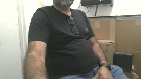 Snapshot of metter26 chatting on 06/11/26, 05:11 atx guy online show from 06/11/26, 05:11