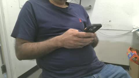 Snapshot of metter26 chatting on 06/15/26, 12:07 atx guy online show from 06/15/26, 12:07