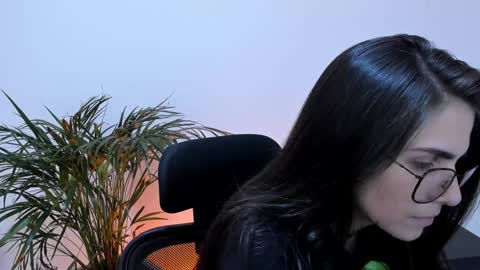 Meurif online show from 01/26/25, 05:44