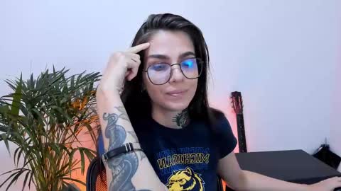 Meurif online show from 02/21/25, 02:38