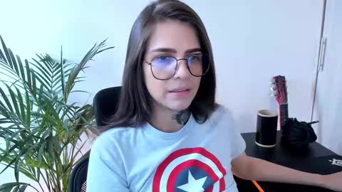 Meurif online show from 11/08/25, 02:06