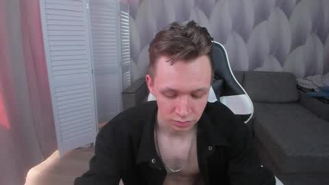 MEVERIK OUSHEN online show from 04/10/26, 01:27