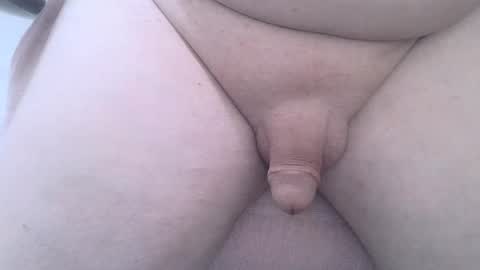 Snapshot of mewade chatting on 01/29/25, 07:15 Wade online show from 01/29/25, 07:15