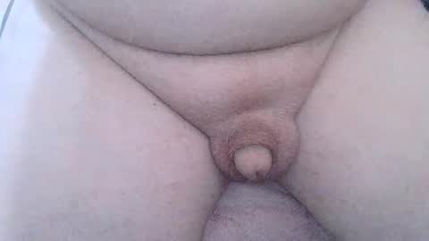 Snapshot of mewade chatting on 02/06/25, 07:35 Wade online show from 02/06/25, 07:35