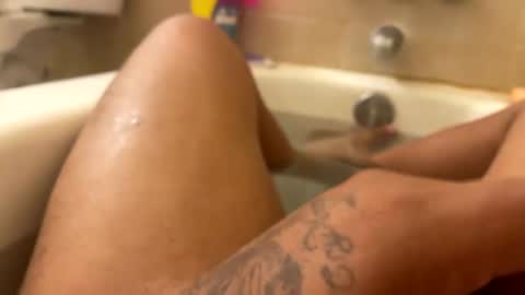 Snapshot of mexbando chatting on 01/13/25, 04:19 CUMSHOW online show from 01/13/25, 04:19