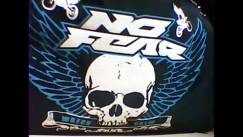 Snapshot of mexianthehawk chatting on 02/15/26, 02:25 mexianthehawk online show from 02/15/26, 02:25