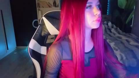 Snapshot of mezzalunaa chatting on 11/01/25, 12:51 vollmond online show from 11/01/25, 12:51