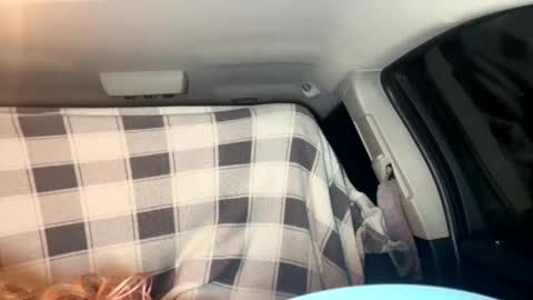 Snapshot of mezzy69 chatting on 12/24/24, 09:28 mezzy69 online show from 12/24/24, 09:28