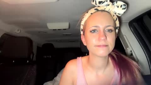 Snapshot of mezzy69 chatting on 01/26/25, 09:29 mezzy69 online show from 01/26/25, 09:29