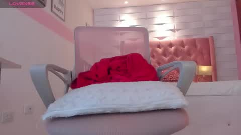 Snapshot of mhellissaw chatting on 03/01/25, 06:46 melissa online show from 03/01/25, 06:46