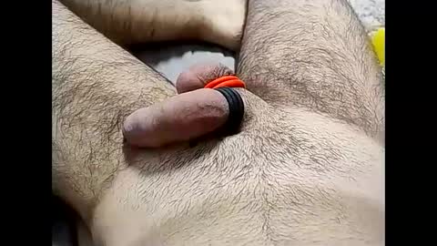 Snapshot of mi9666 chatting on 10/04/25, 01:42 mi9666 online show from 10/04/25, 01:42