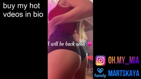 Snapshot of mia4sin chatting on 01/06/25, 10:57 Mia Martskaya online show from 01/06/25, 10:57