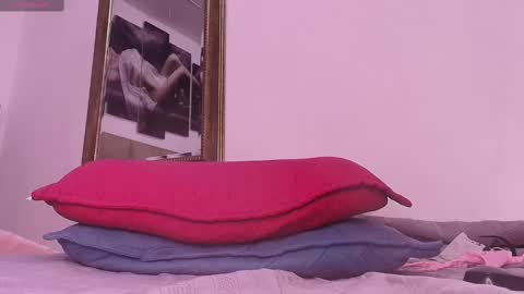 Emi online show from 03/06/25, 07:54