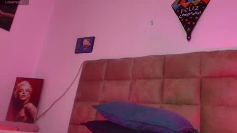 Emi online show from 10/07/25, 07:22