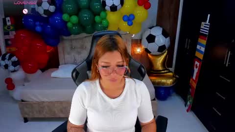 Violett online show from 06/24/26, 08:19