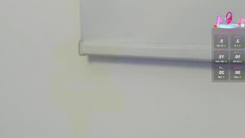 mia__bailey_ online show from 05/03/26, 12:00