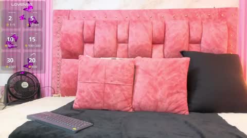 mia__gomex online show from 05/28/26, 07:55