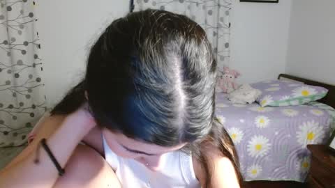 Mia online show from 02/04/25, 04:48