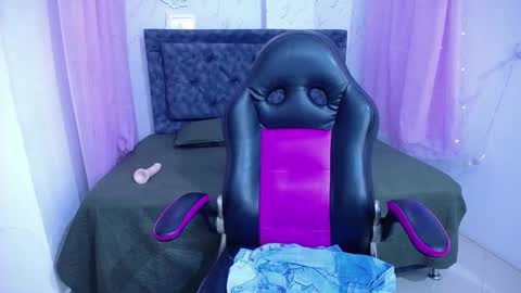  MIA online show from 09/11/25, 01:44